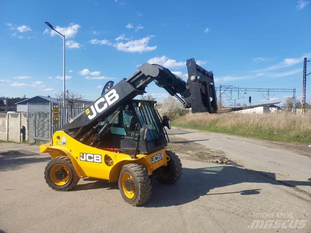 JCB 520-40 Chariot télescopique