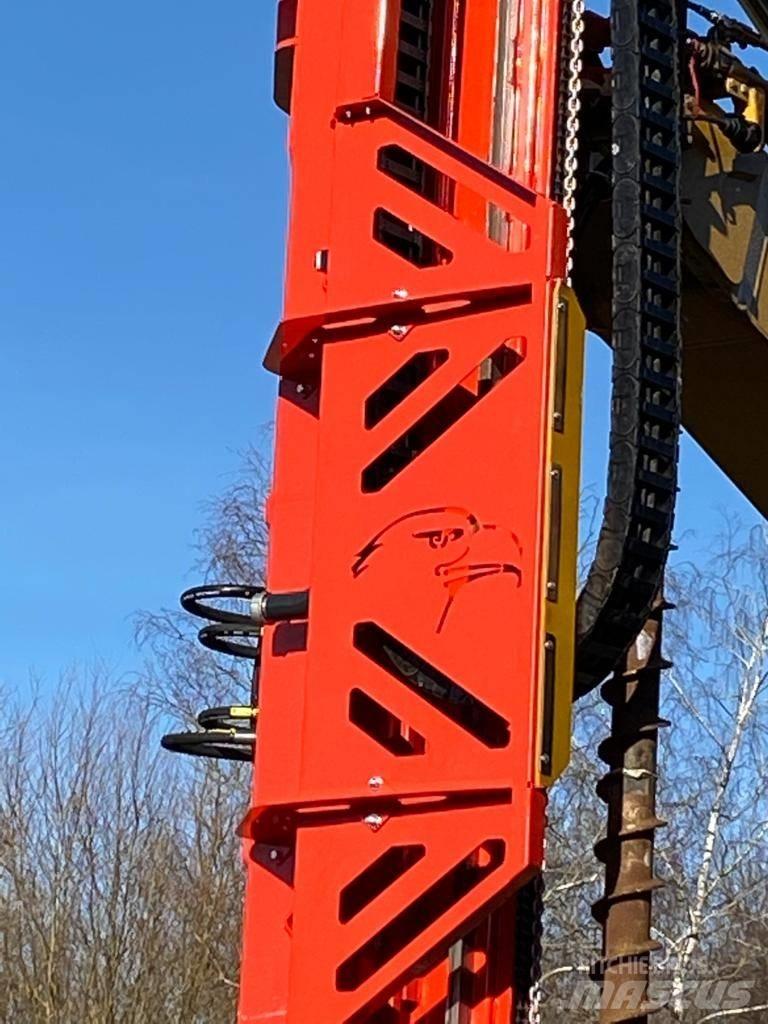 Adler Boormast Pelle sur pneus