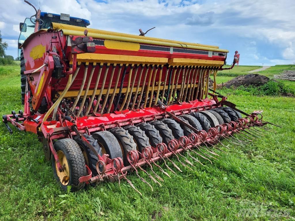 Väderstad Rapid400C Semoir