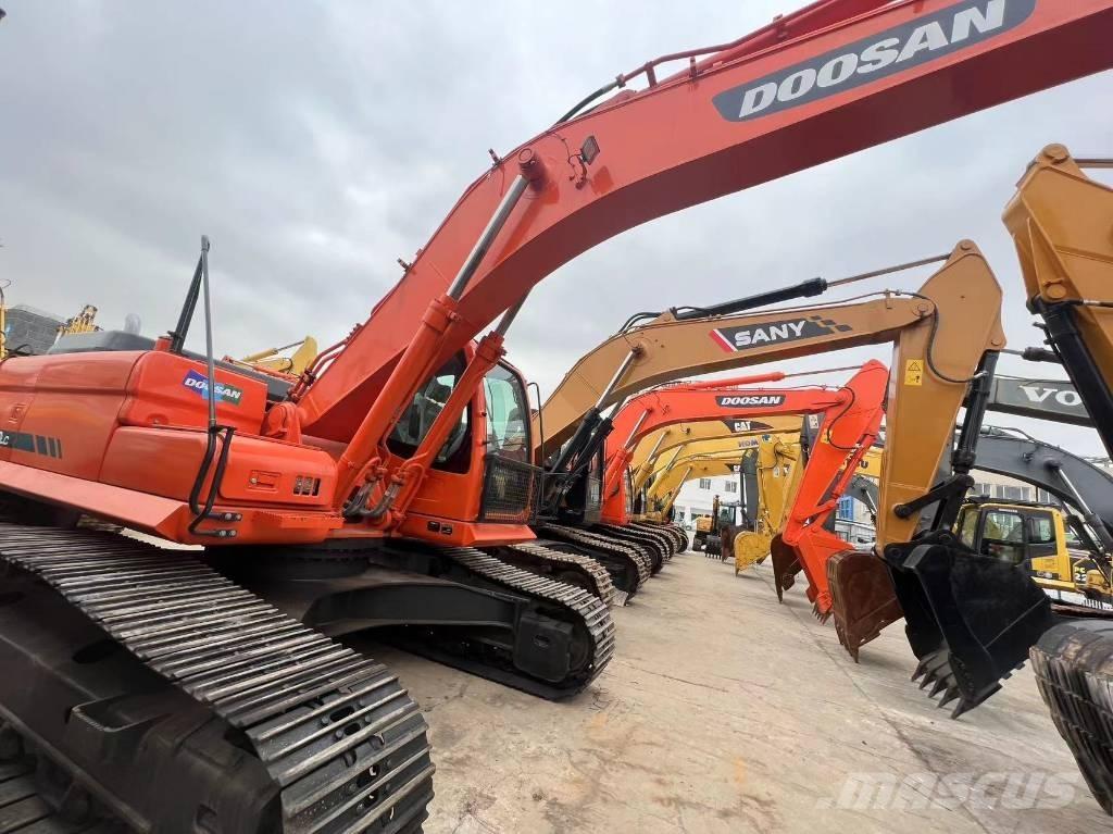 Doosan DOOOSAN DX300 Pelle sur chenilles