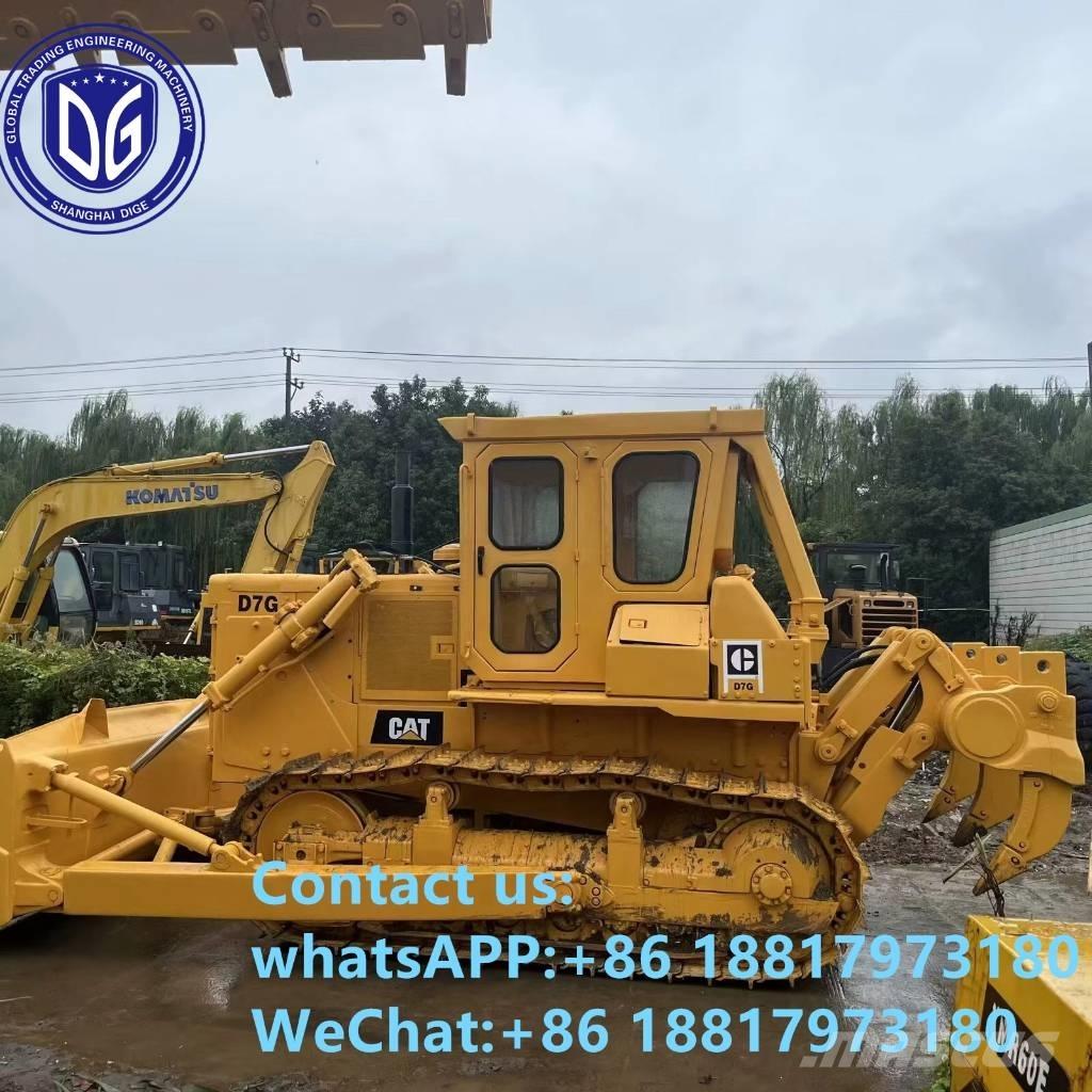 CAT D 7 G Niveleuse