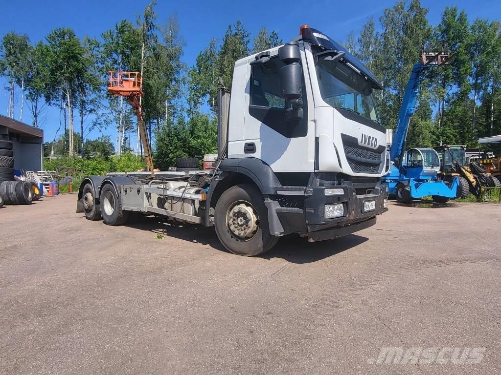 Iveco Stralis-360 Camion treuil