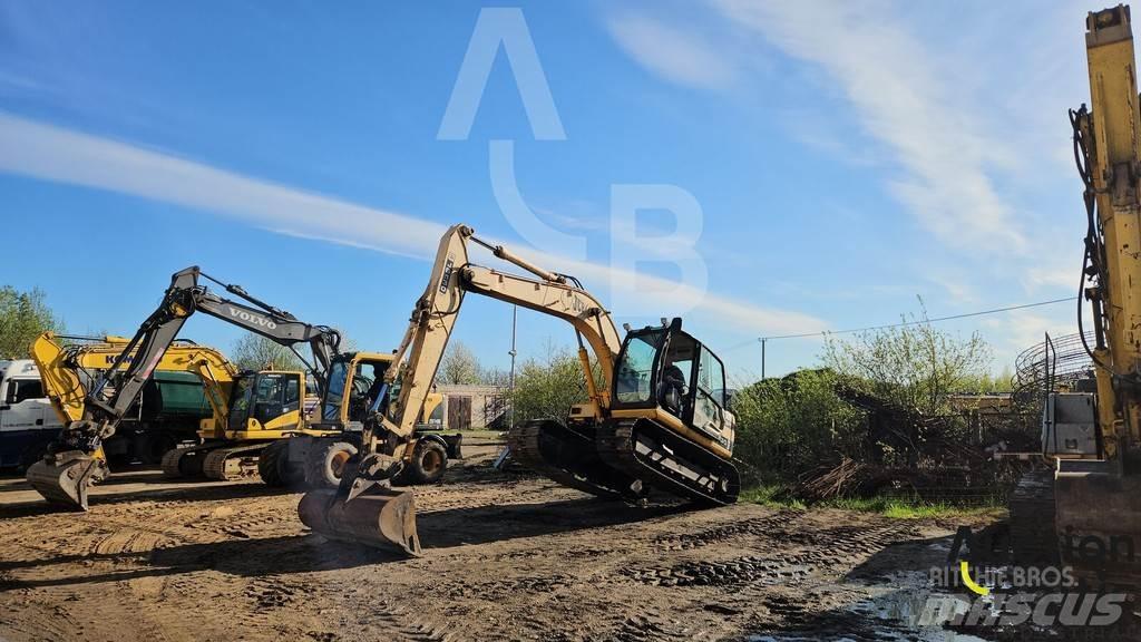 JCB JS 130 Pelle sur chenilles