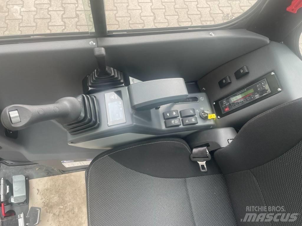CAT 908 M Chargeuse sur pneus