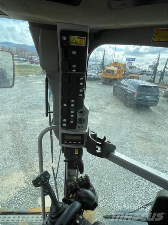 CAT 160M Niveleuse
