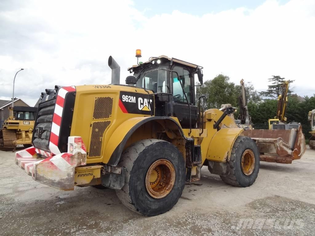 CAT 962 M Chargeuse sur pneus