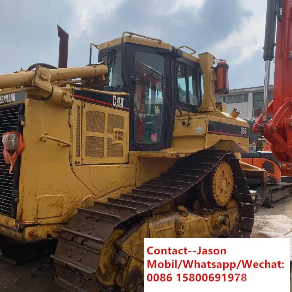 CAT D 6 R III Bouteurs sur chenilles
