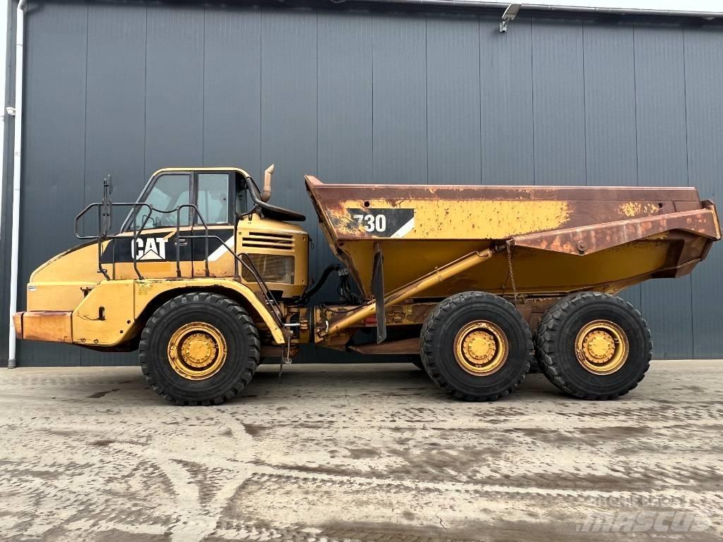 CAT 730 Tombereau articulé