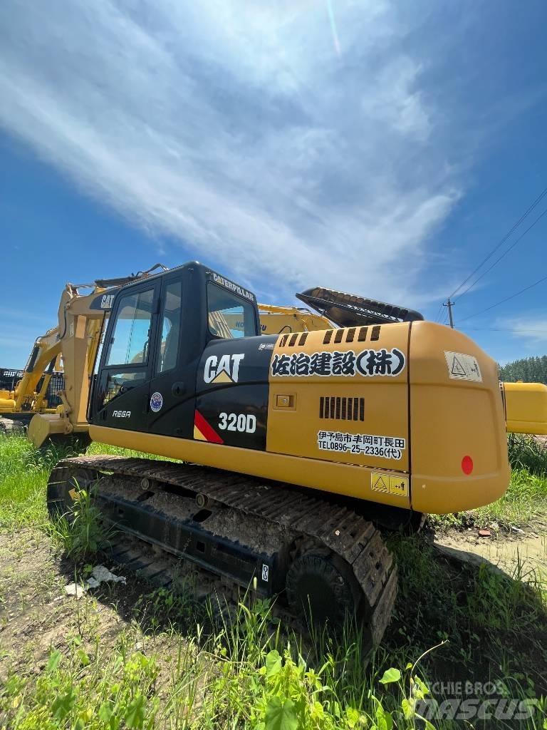 CAT 320d Pelle sur chenilles