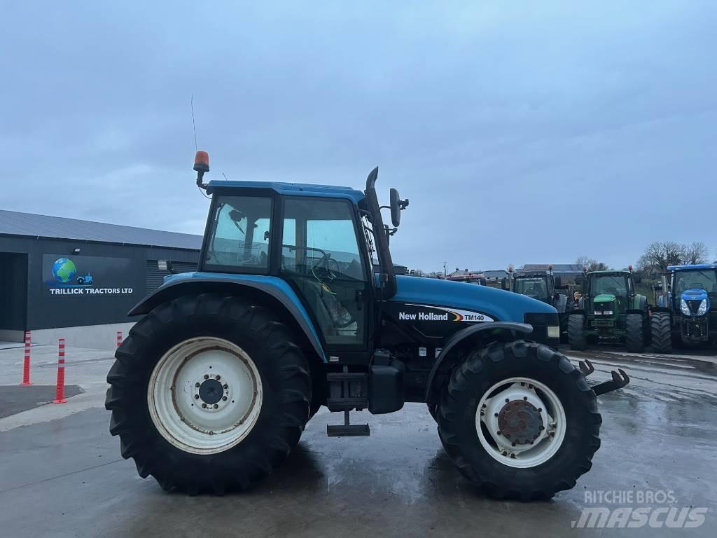 New Holland TM 140 Tracteur