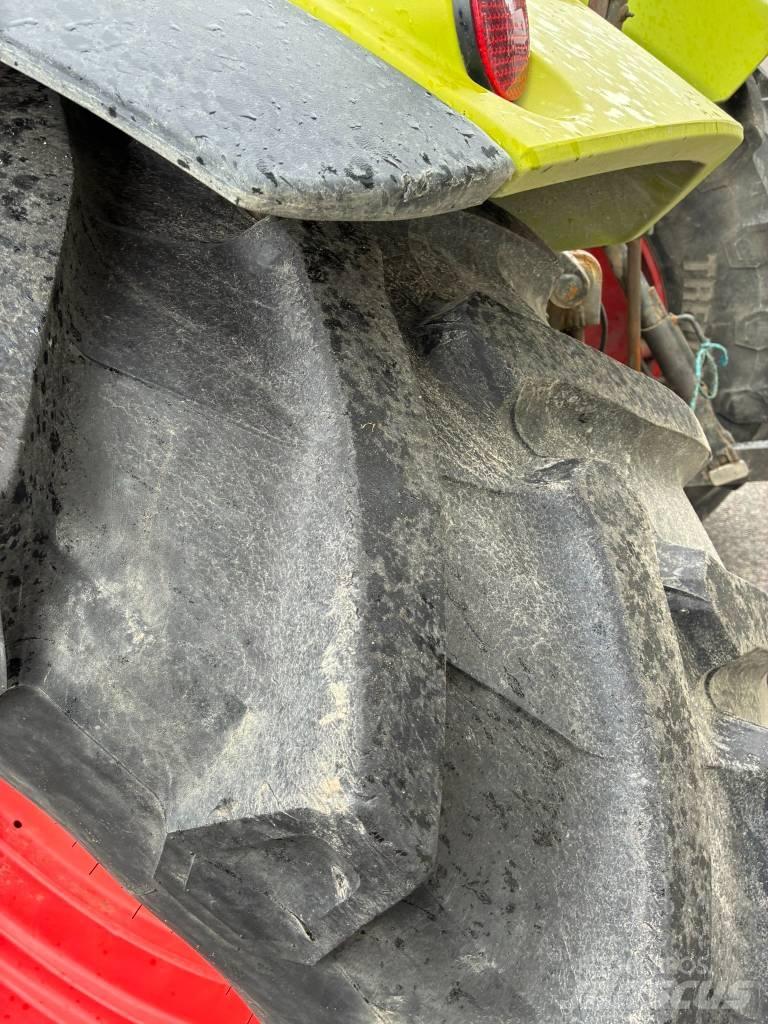 CLAAS 430 Tracteur
