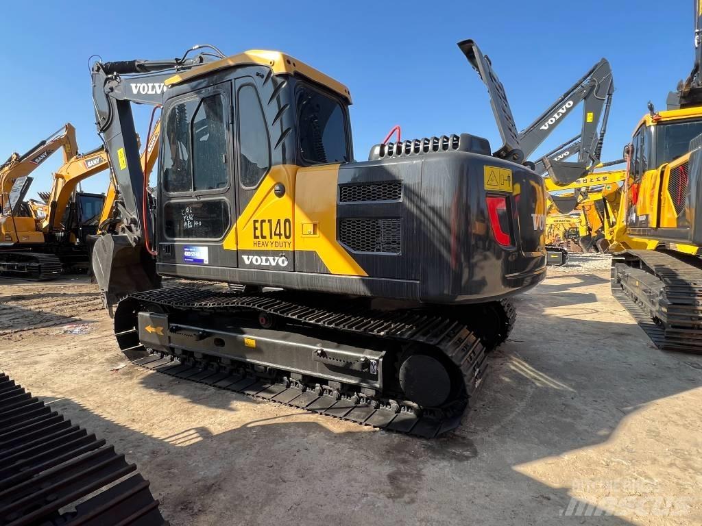 Volvo EC 140 DL Pelle sur chenilles