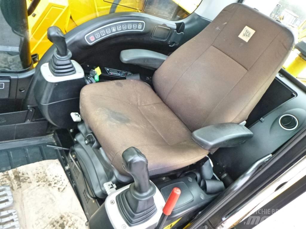 JCB JS 160 LC Pelle sur chenilles