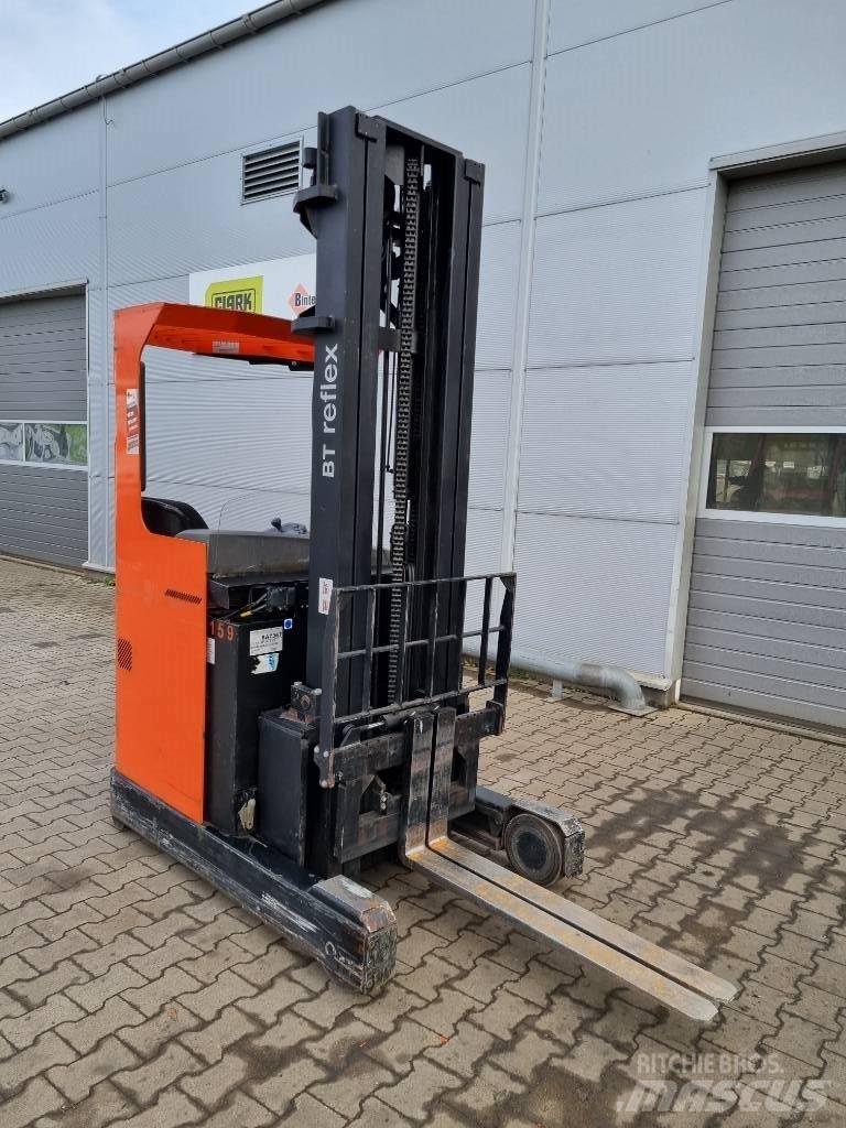 BT RR E 160 M Chariot à mât rétractable