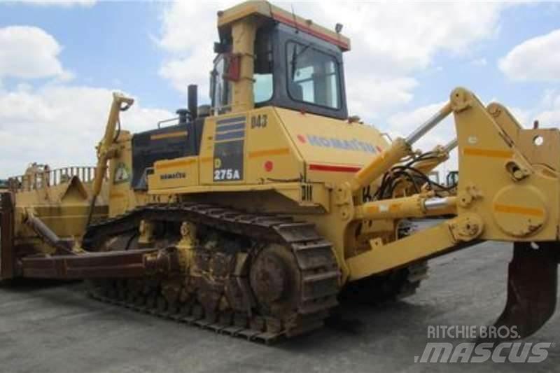 Komatsu D275A-5 Bouteurs sur chenilles