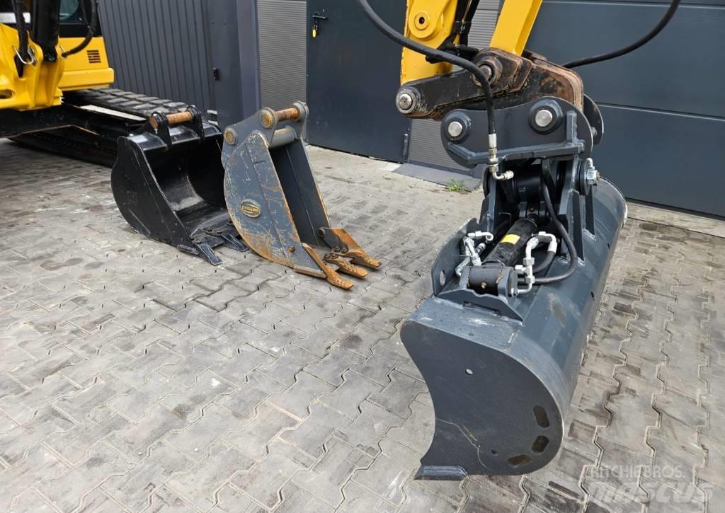 CAT 305 CR Mini pelle < 7t