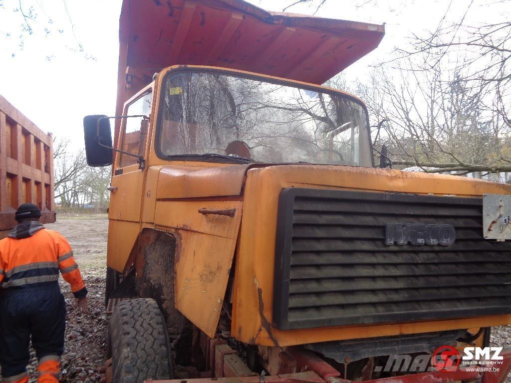 Iveco 330.30 Camion porte container