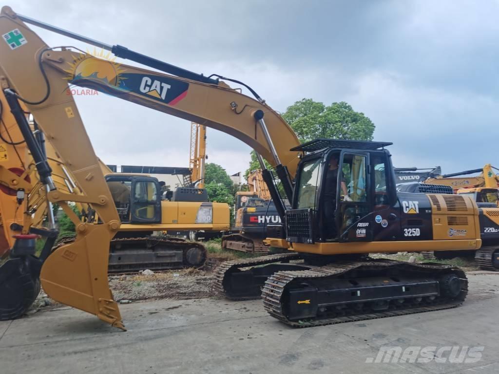 CAT 325 D Pelle sur chenilles