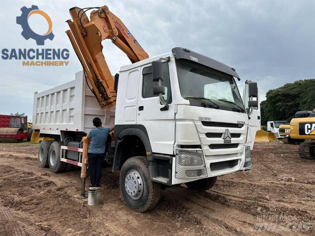 Howo 371 Camion plateau ridelle avec grue