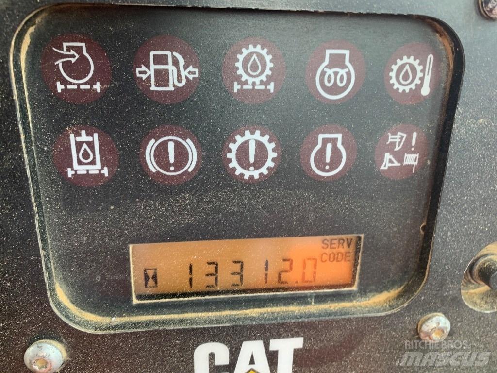 CAT D 6 T Bouteurs sur chenilles