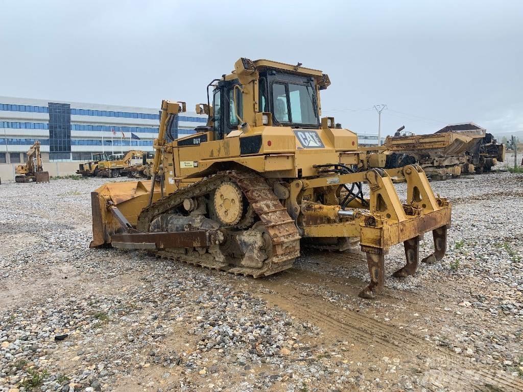 CAT D 6 T Bouteurs sur chenilles