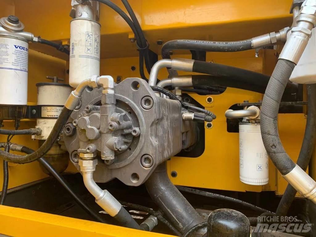 Volvo EC 300 Pelle sur chenilles