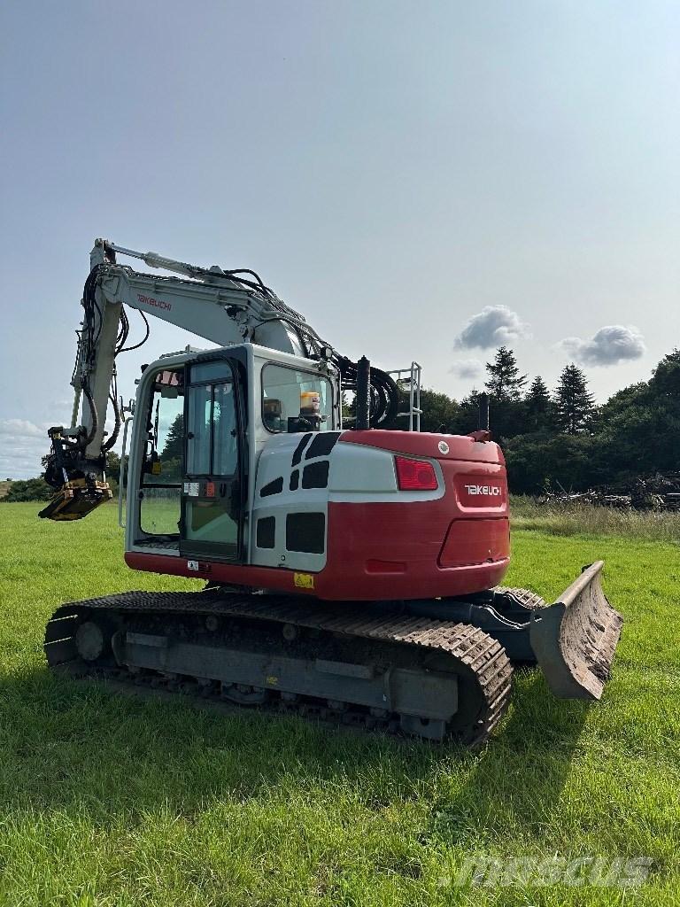 Takeuchi TB 2150 R Pelle sur chenilles