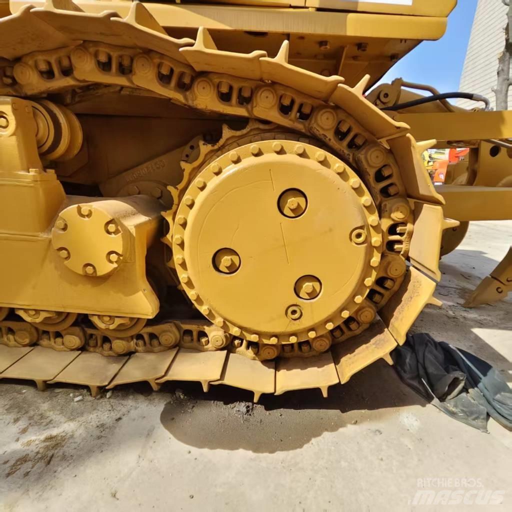 CAT D 7 G Bouteurs sur chenilles