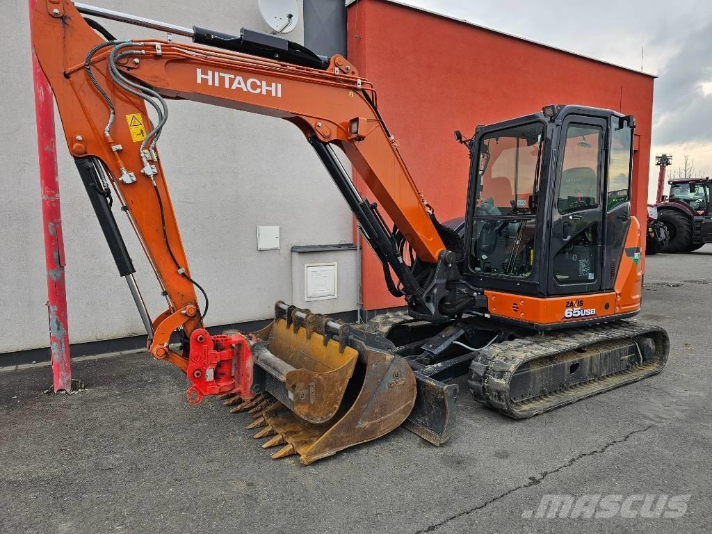 Hitachi ZX65 Pelle sur chenilles