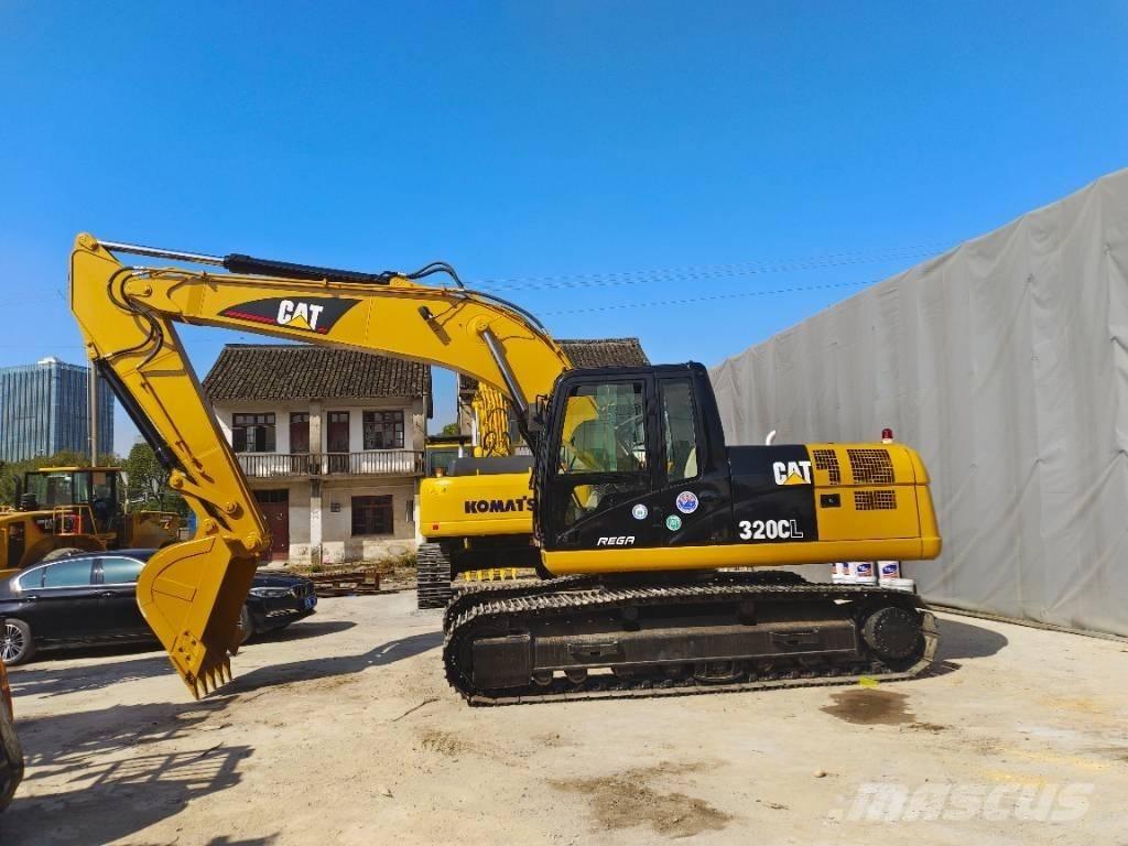 CAT 320 C L Pelle sur chenilles