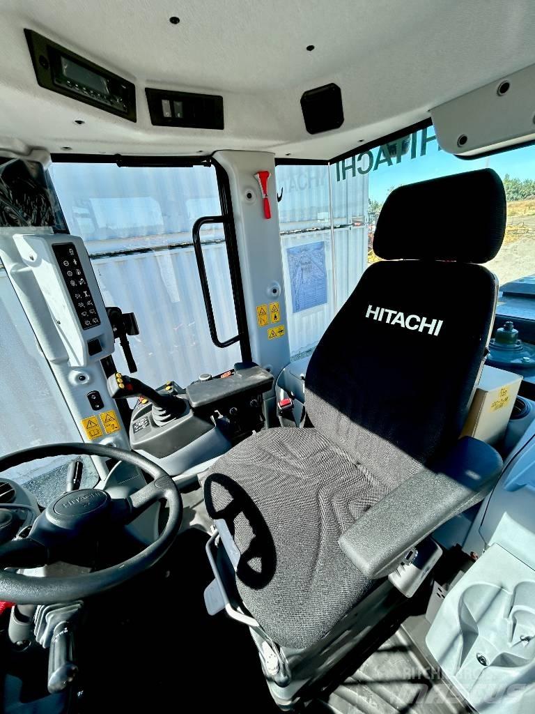 Hitachi ZW220-7 Chargeuse sur pneus