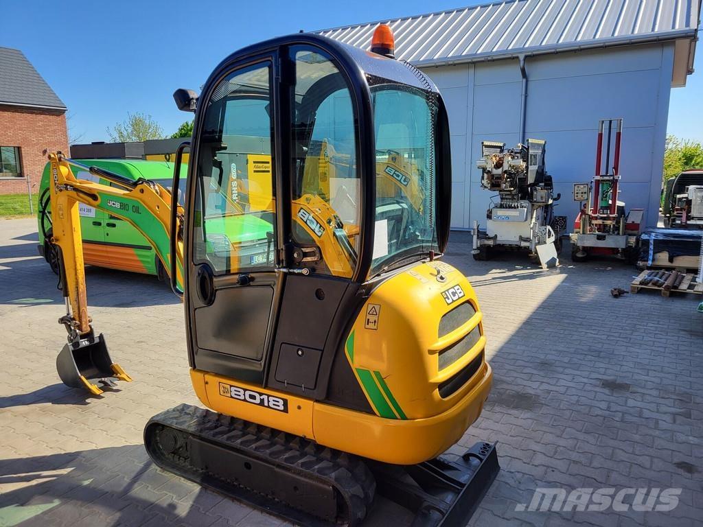 JCB 8018 CTS Mini pelle < 7t