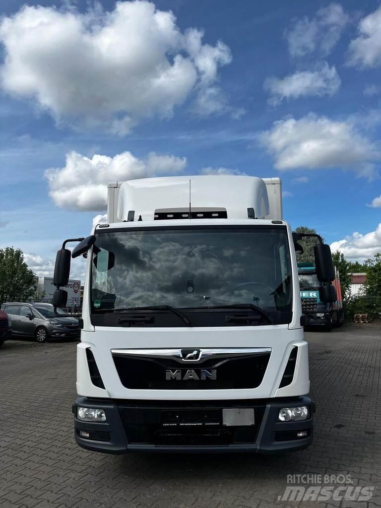 MAN TGL 12.250 Camion Fourgon