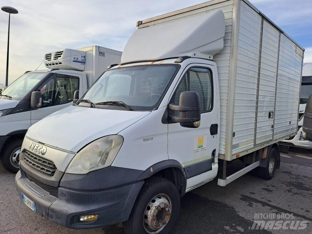Iveco DAILY 60C17 Camion Fourgon
