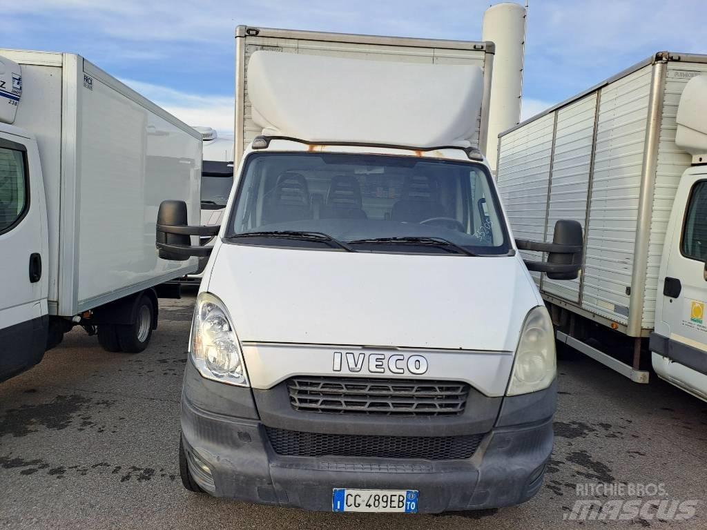 Iveco DAILY 60C17 Camion Fourgon