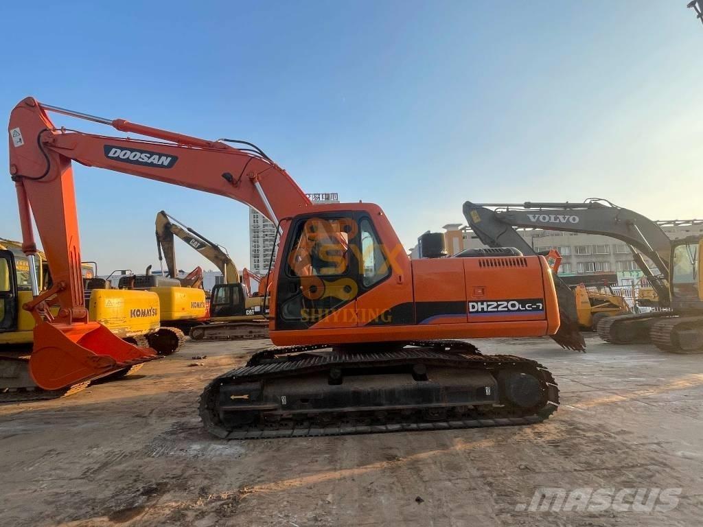 Doosan 220 LC-7 Pelle sur chenilles