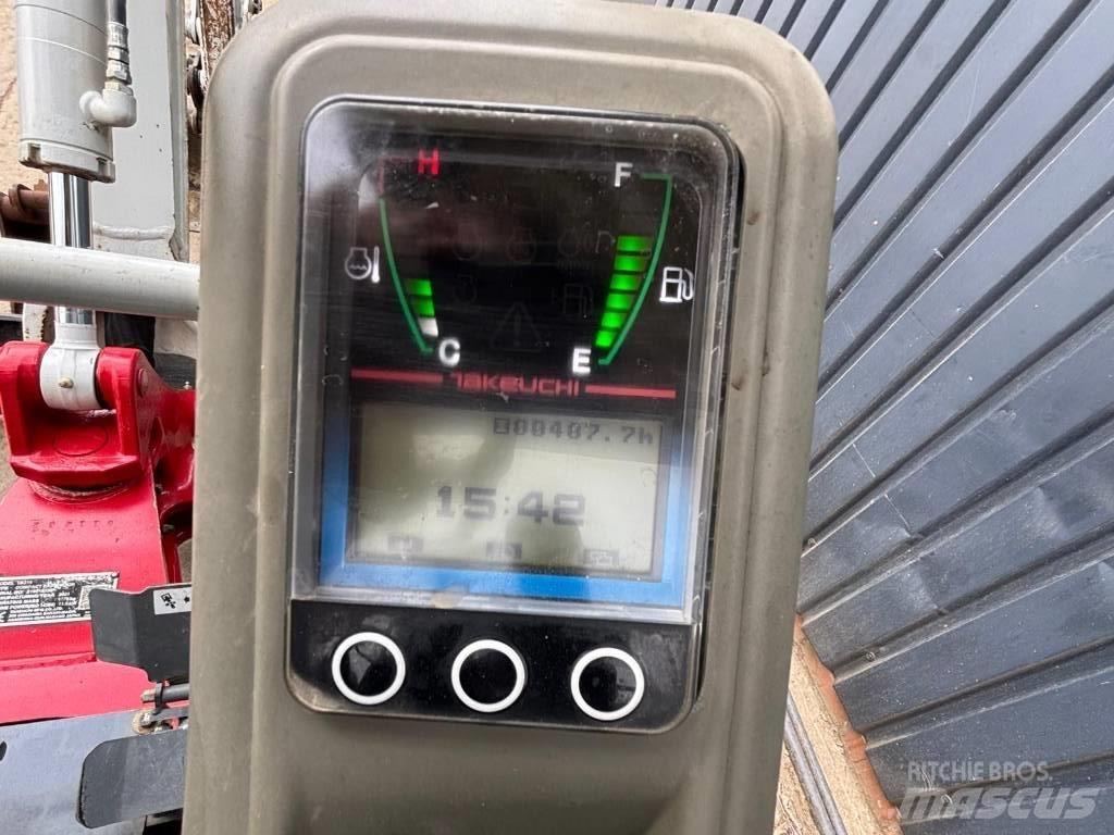 Takeuchi TB 216 Mini pelle < 7t