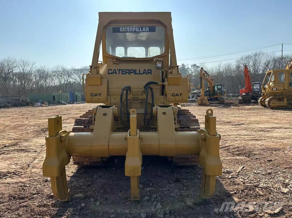 CAT D 8 K Bouteurs sur chenilles