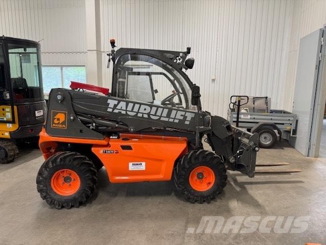 Ausa T 144 H Chariot télescopique