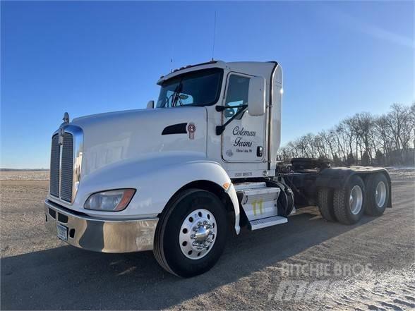 Kenworth T660 Tracteur routier