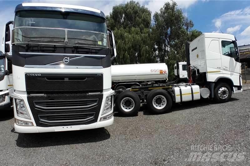 Volvo FH 440 Autre camion