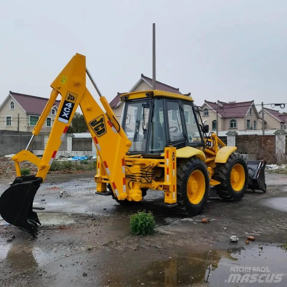 JCB 4CX Tractopelle