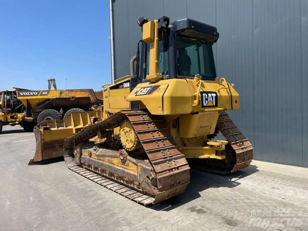 CAT D6N LGP Bouteurs sur chenilles