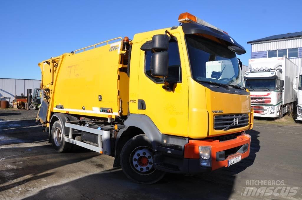 Volvo FL 4X2 Camion poubelle