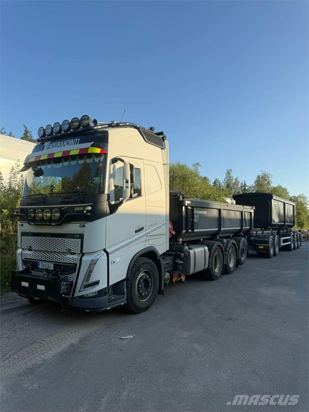 Volvo FH540 8x4 Camion benne