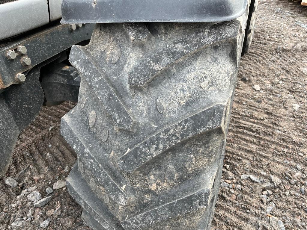 Valtra N 121 HT Tracteur