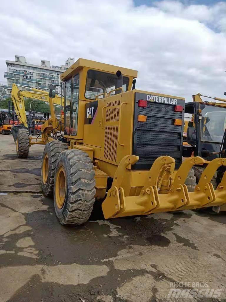 CAT 12G Niveleuse