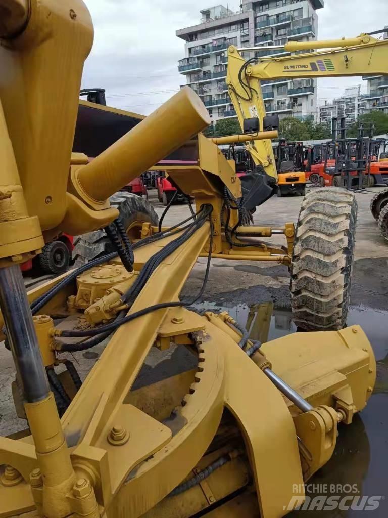 CAT 12G Niveleuse