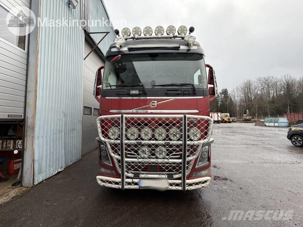 Volvo FH 16 Camion pour copeaux de bois