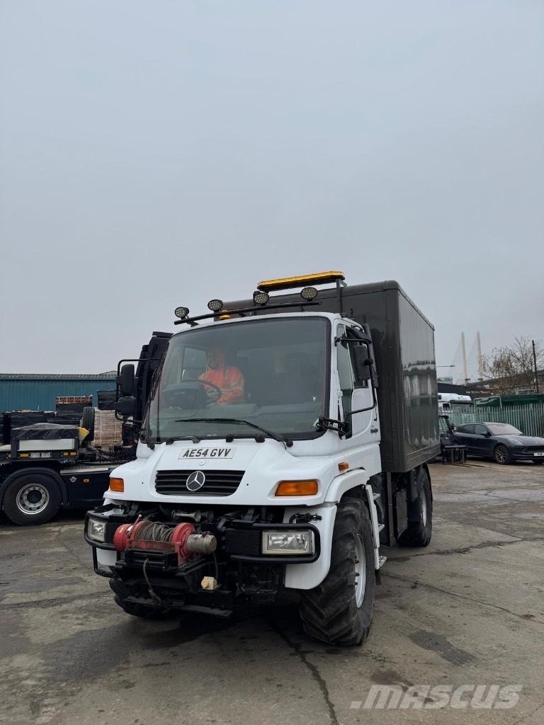 Unimog U300 Mini utilitaire